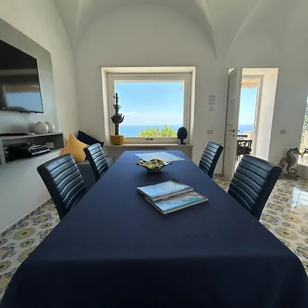 Terrazza Mediterranea Sea View Apartment