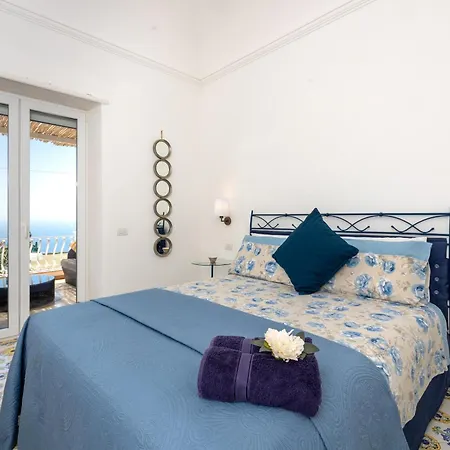 Terrazza Mediterranea Sea View Apartment