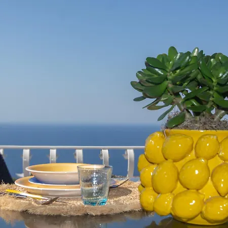 Apartment Terrazza Mediterranea Sea View *